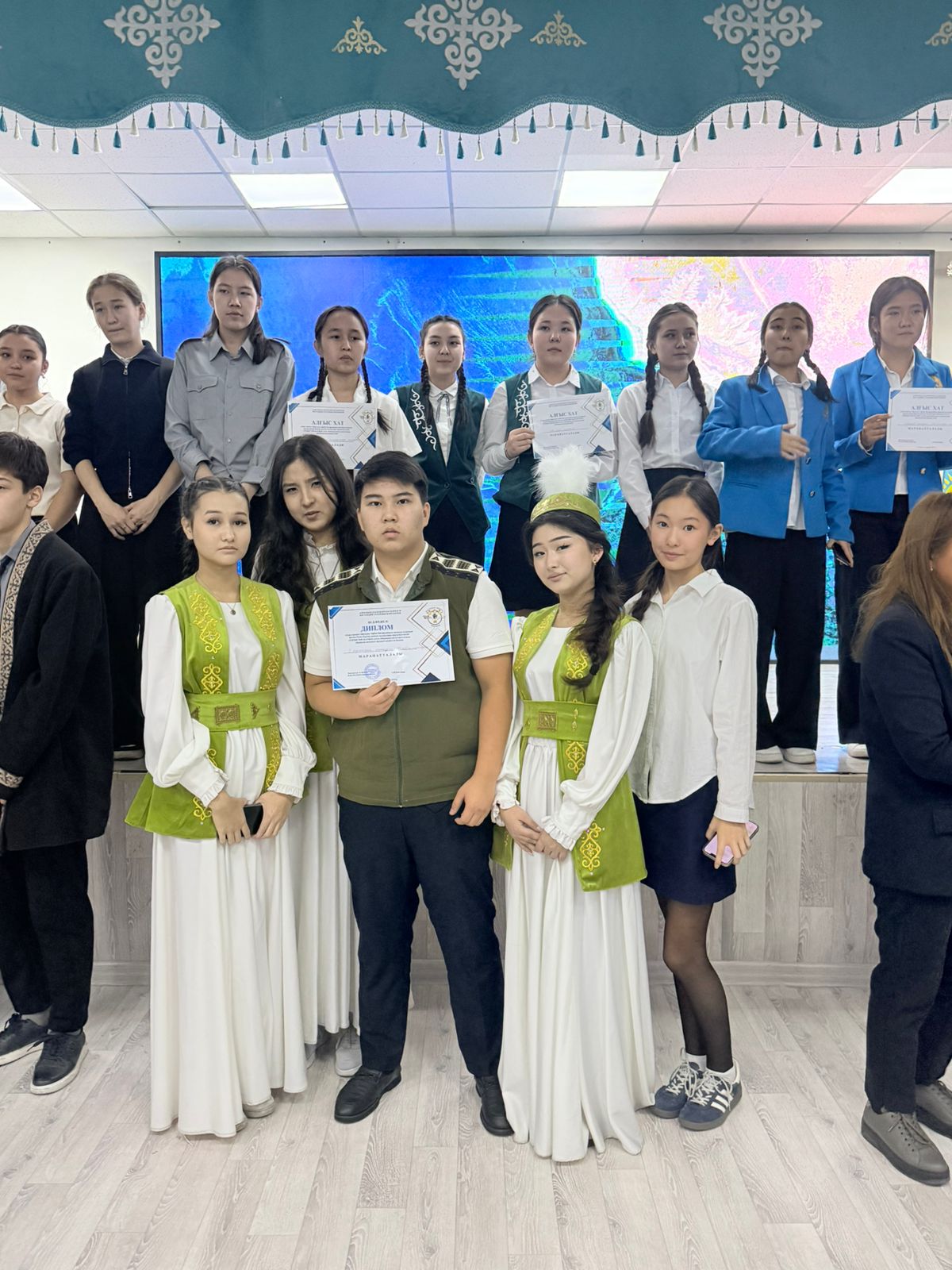 «Тоғыз тосқауыл» атты танымдық-интеллектуалдық ойыны